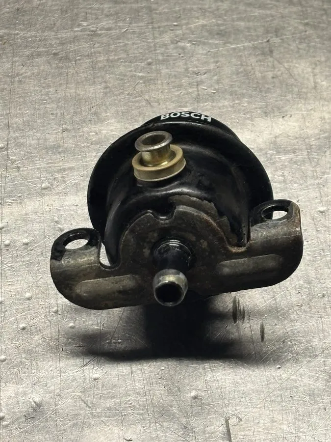 Трубопроводная арматура Fuel Pressure Regulator 3.0 Ba 0280160249 100% CONDITION