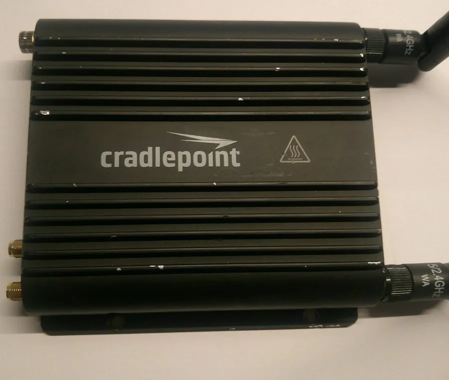 Маршрутизатор Cradlepoint IBR600C-150M-D 150 Mbps 2-Ports Wireless (Wi-Fi) Route