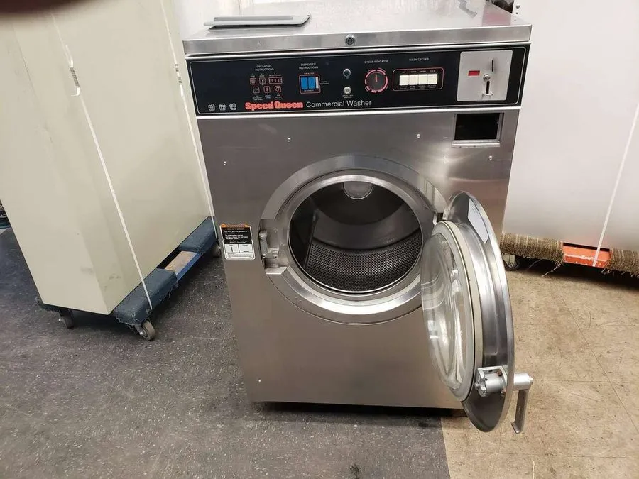 Прачечное оборудование Speed Queen Coin-Op Front Load Washer, 27lbs, Model: SC27 — фото лота 2