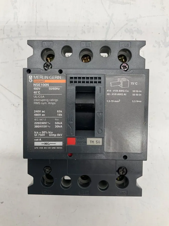 Автоматический выключатель MERLIN GERIN NENL34050 CIRCUIT BREAKER 50 A 3P 480V N