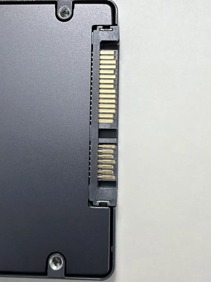 SSD-накопитель Samsung PM851 512GB SSD SATA 2.5 MZ7TE512HMHP-000D1 MZ-7TE512D — фото лота 2