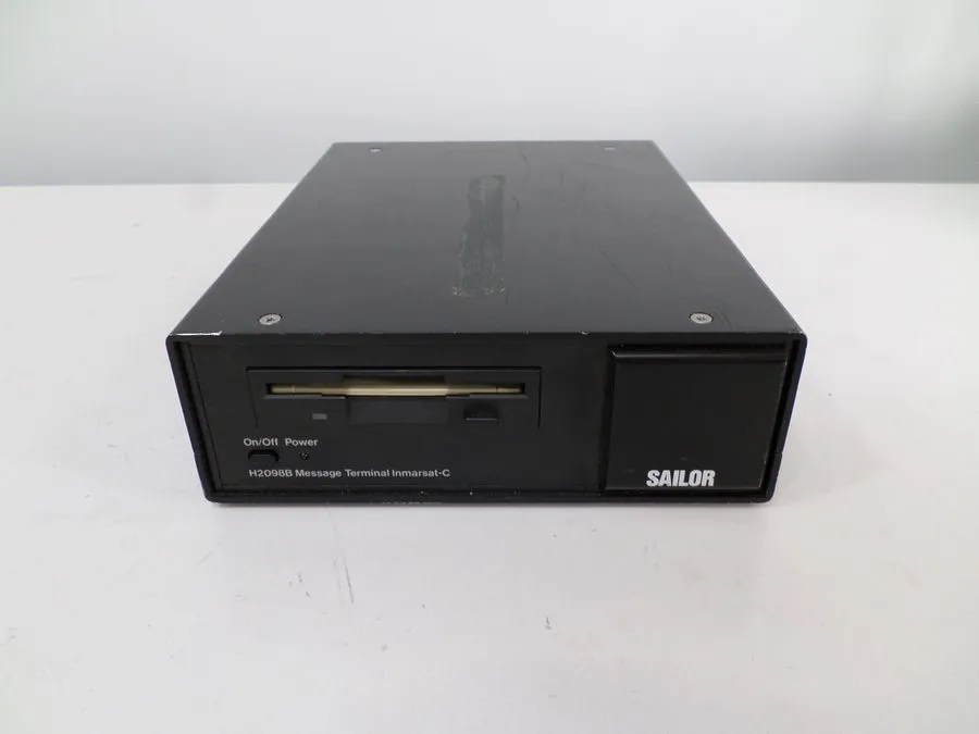 Спутниковое оборудование Sailor H2098B Message Terminal