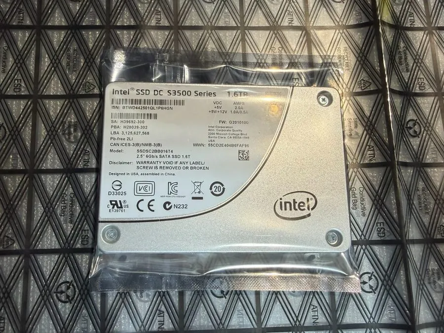 SSD-накопитель SSDSC2BB016T4 Intel DC 3500 Series 1.6TB SATA 6Gbps 2.5in Interna — фото лота 1