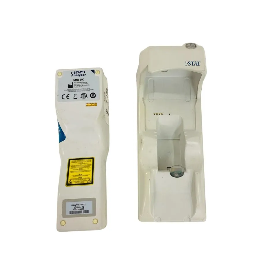 Анализатор Abbott i-STAT 1 Handheld Blood Analyzer MN 300 with DRS-300 Charger & — фото лота 1