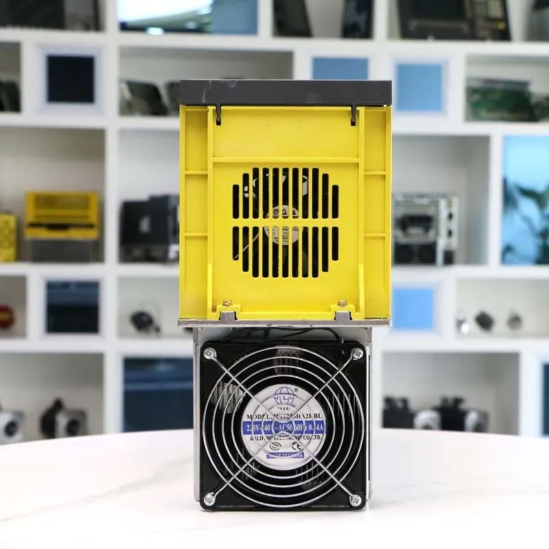 Сервоусилитель A06B-6085-H102 servo Drive