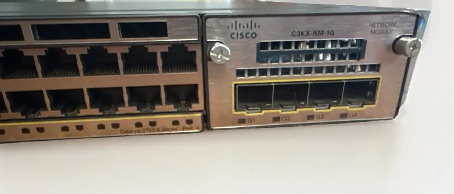 Коммутатор Cisco WS-C3750X-48P-S 48 Port PoE Gigabit Switch W/C3KX-NM-10G — фото лота 1