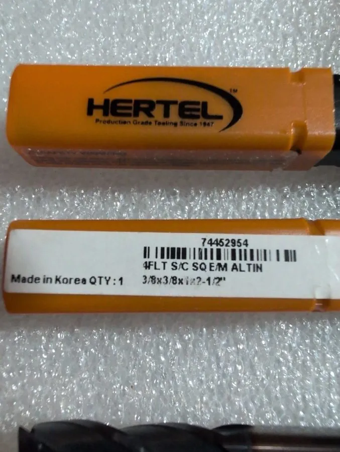 Режущий инструмент HERTEL Carbide Square End Mill 3/8" Dia 1" LOC 4 Flute 744529 — фото лота 1
