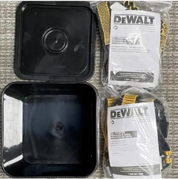 Жгут проводов DEWALT Fall Protection Compliance Kit DXFP110001 Safety Harness — фото лота 1