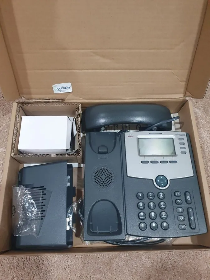 IP-телефон Cisco SPA 504G 4-Line, 2-Port Switch PoE IP Phone