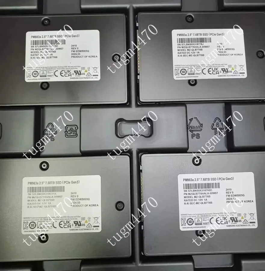 SSD-накопитель Samsung PM983A 7.68TB SSD 2.5" U.2 PCIe Gen3 NVMe MZ-QLB7T6B MZQL