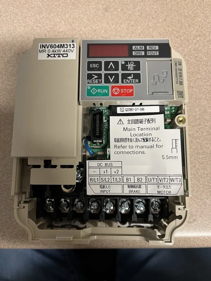 Частотный преобразователь Yaskawa V1000 Inverter CIMR-VA40002YSA VFD