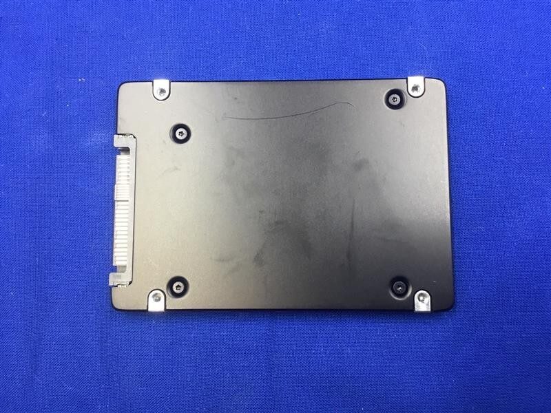 SSD-накопитель Samsung PM9A3 1.92TB U.2 SSD PCIE 4.0 NVME MZ-QL21T90 MZQL21T9HCJ