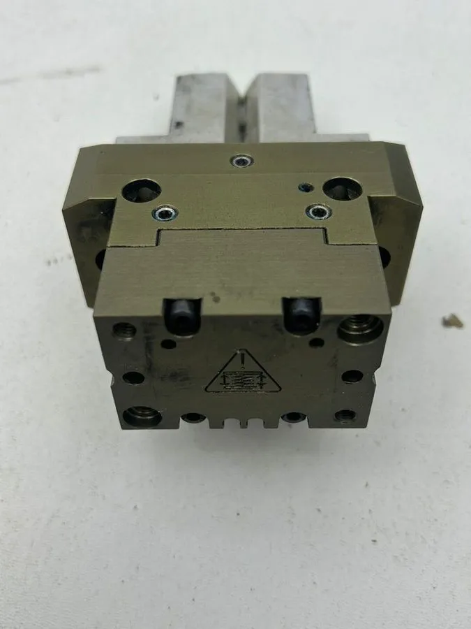 Робот Schunk PGN+64-2-AS 0371093 Cylinder