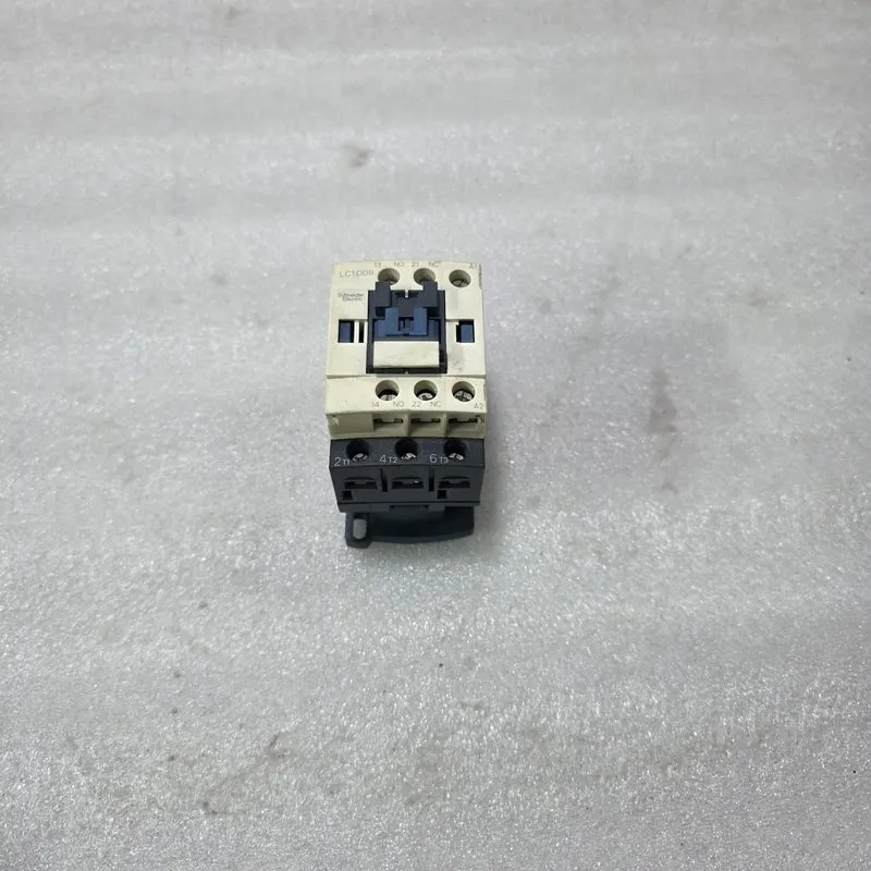 Контактор Schneider Electric LC1D09 TeSys Contactor 25A 690V 50/60Hz 6kV 3 Pole — фото лота 1