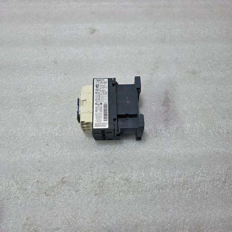 Контактор Schneider Electric LC1D09 TeSys Contactor 25A 690V 50/60Hz 6kV 3 Pole — фото лота 3
