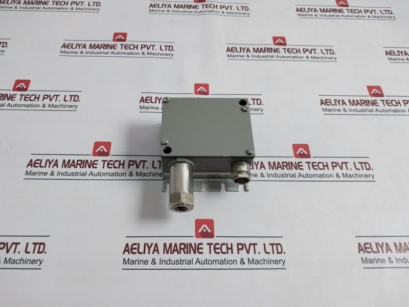 Датчик давления 0-4KG/CM2-G