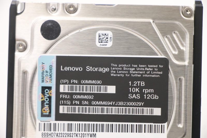 Сервер Lenovo 00MM692