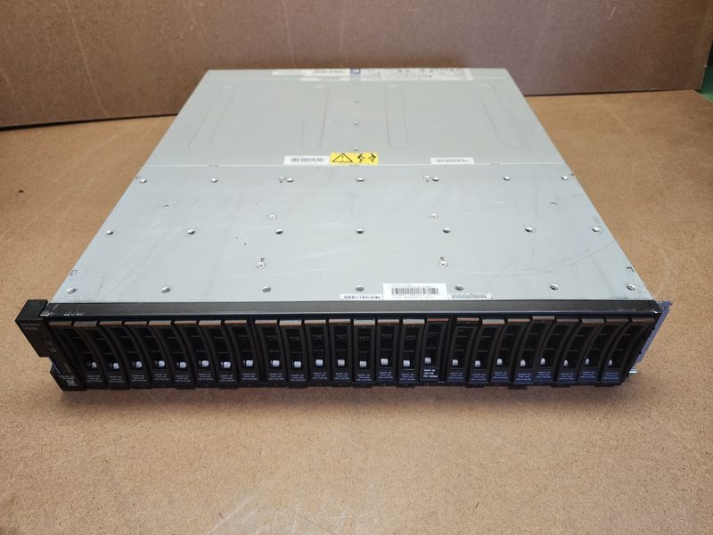 Дисковая полка IBM 01LJ609