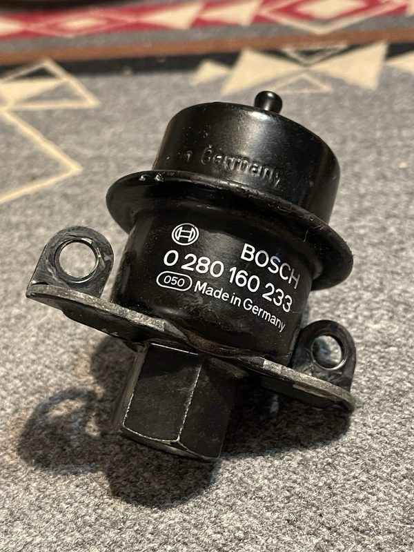 Трубопроводная арматура Bosch 0280160233