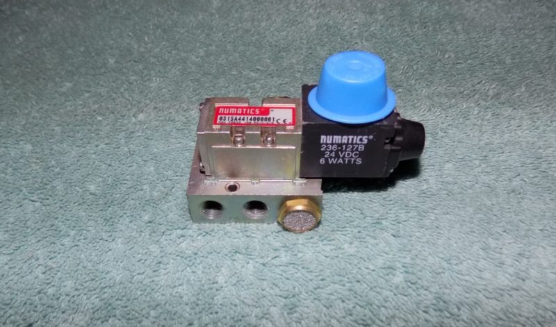 Электромагнитный клапан Numatics 031SA4414000061