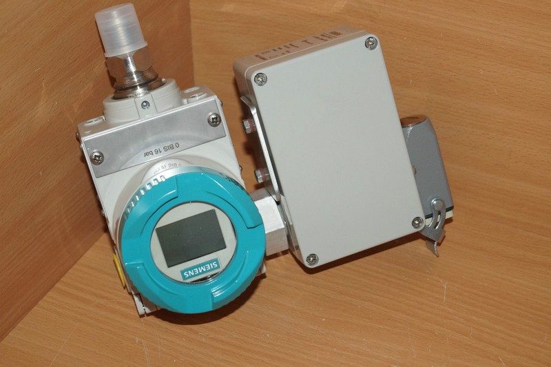 Датчик давления Siemens 033-1DA00-1AB7-Z