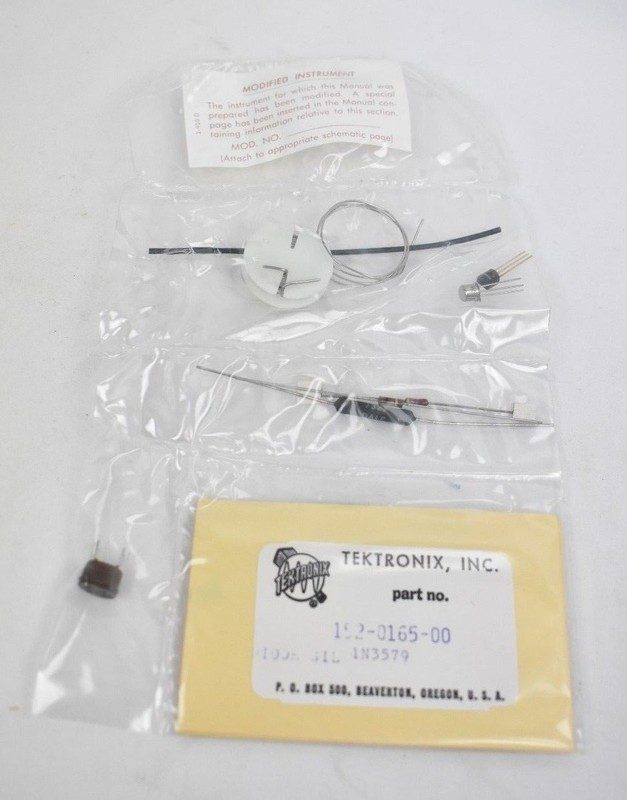 Осциллограф Tektronix 050-0479-01