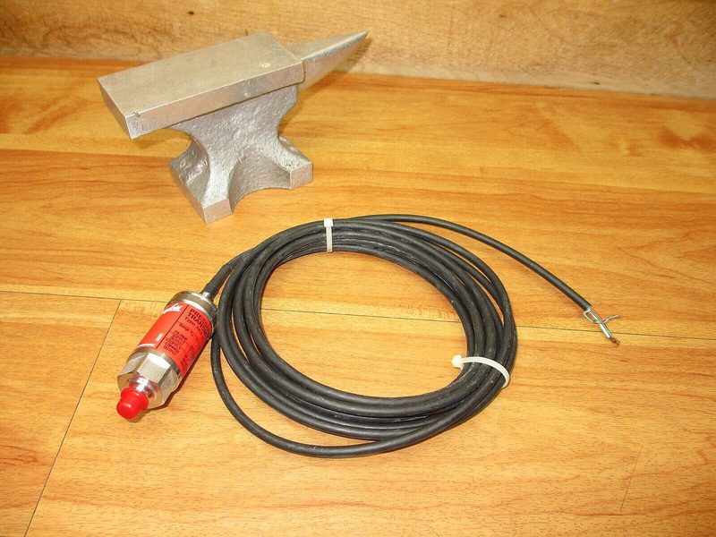 Датчик давления Danfoss 060G2033