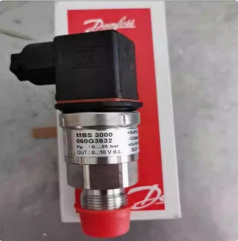 Датчик давления Danfoss 060G3832
