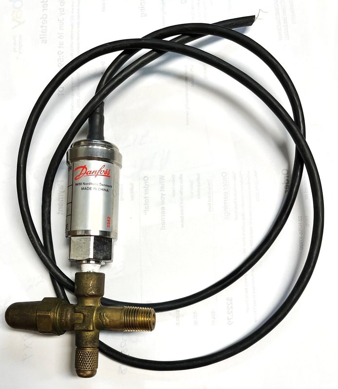 Датчик давления Danfoss 060G3990
