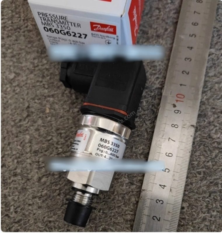 Датчик давления Danfoss 060G6227