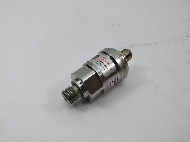Датчик давления Danfoss 060G6623