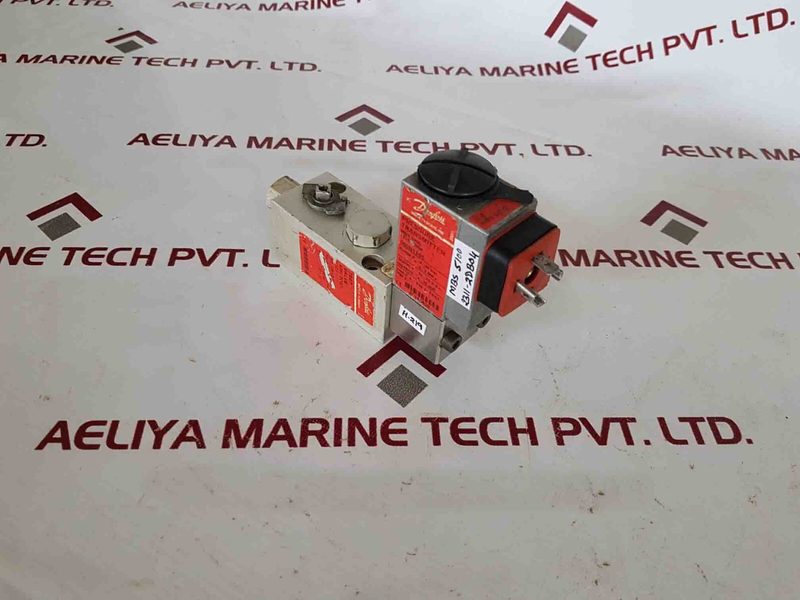 Датчик давления Danfoss 060N1105
