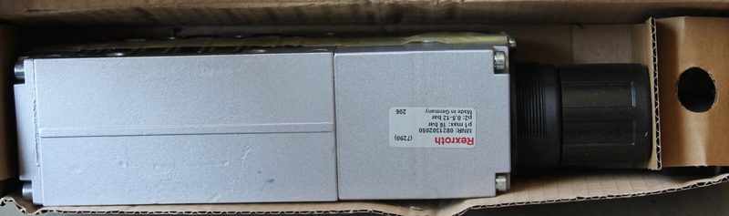 Клапан Bosch Rexroth 0821302050