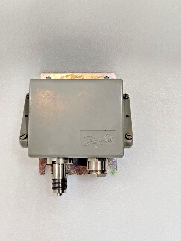 Датчик давления Danfoss 084G2159