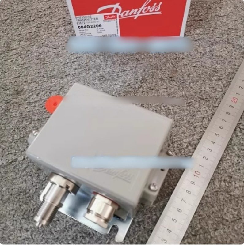 Датчик давления Danfoss 084G2206