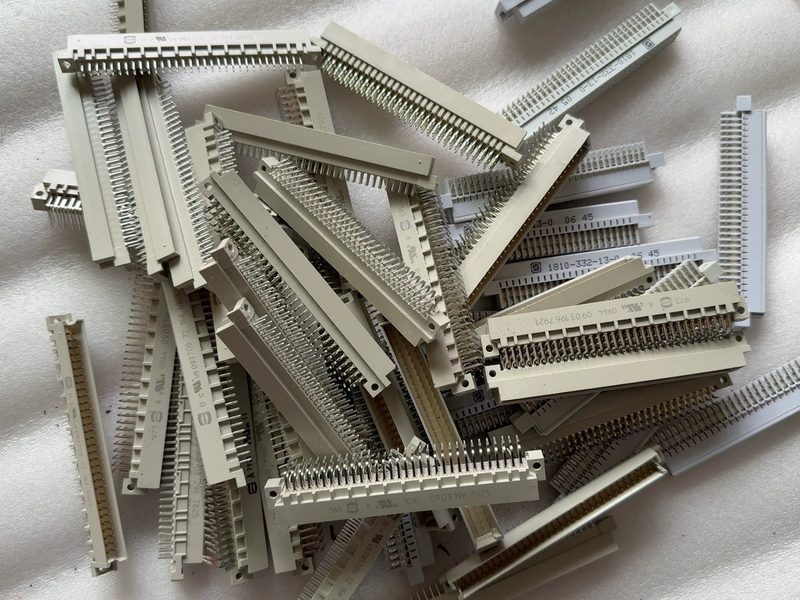 Разъём Harting 09031967921