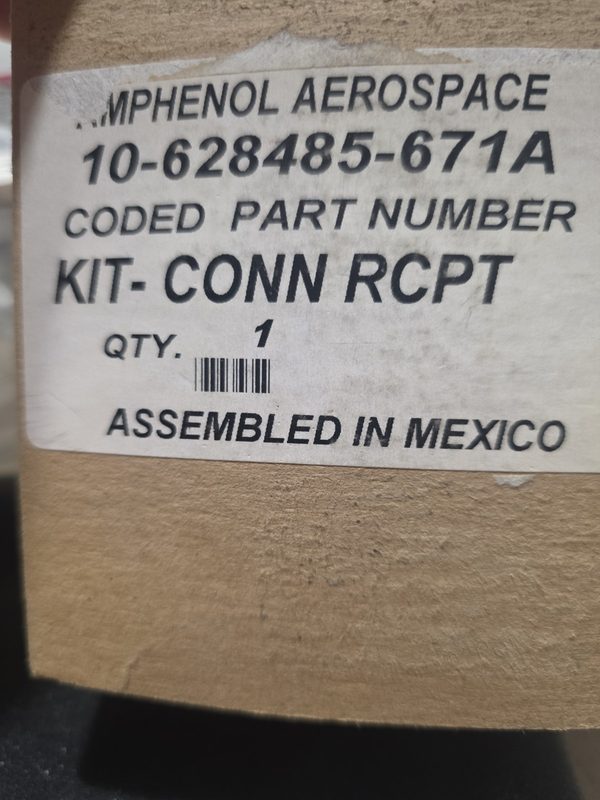 Разъём Amphenol 10-628485-671A