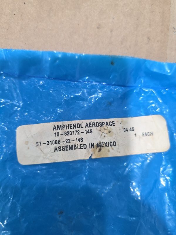 Разъём Amphenol 10-820172-14S