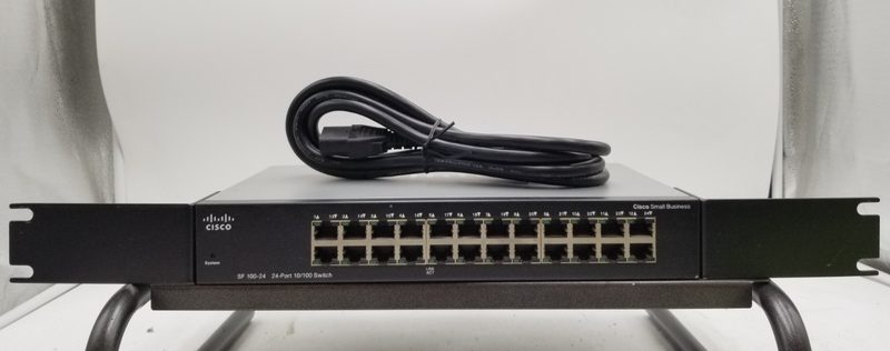 Коммутатор Cisco 100-24