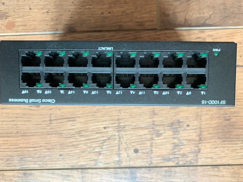 Коммутатор Cisco 100D-16
