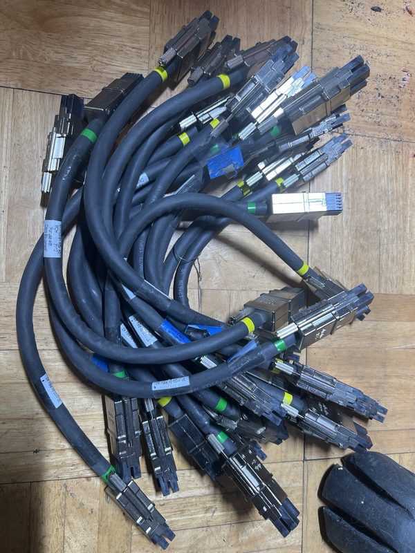 Кабель Juniper 10GBASE-CU