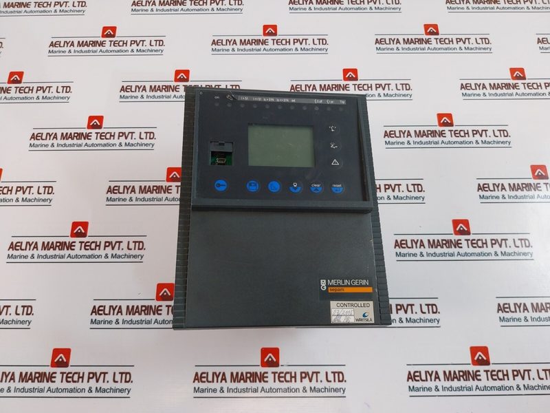 Реле защиты Schneider 10I/4O
