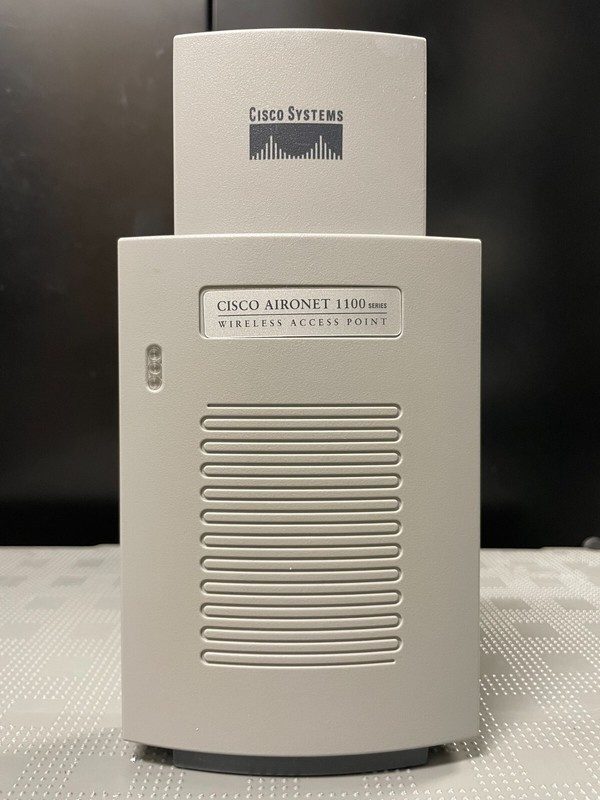 Маршрутизатор Cisco 1100