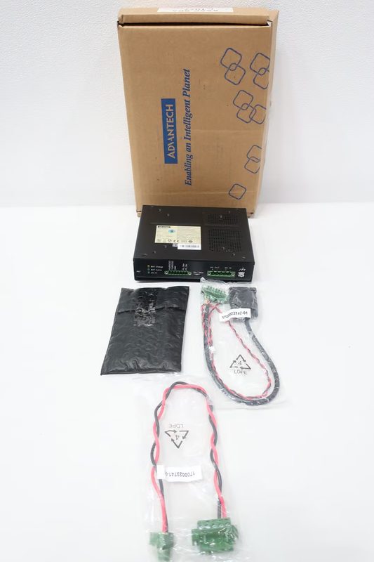 IIoT-устройство Advantech 12-30V-DC