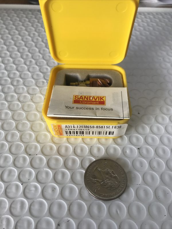 Режущий инструмент Sandvik 12FM650-05015L