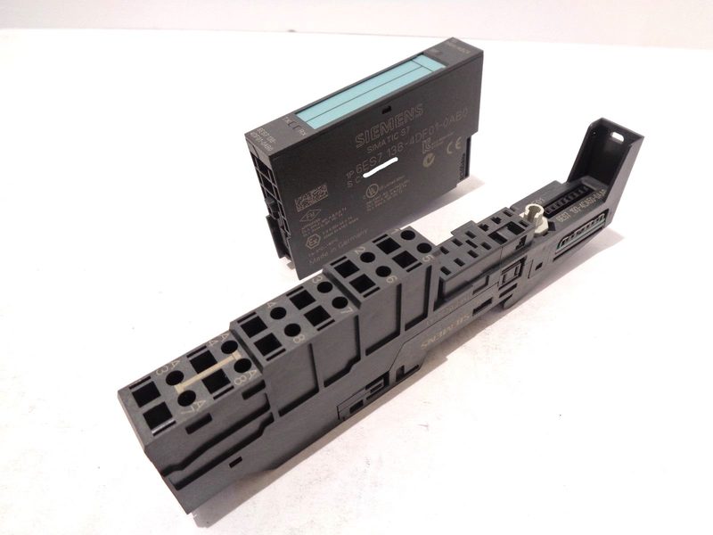 Модуль ввода-вывода Siemens 138-4DF01-0AB0