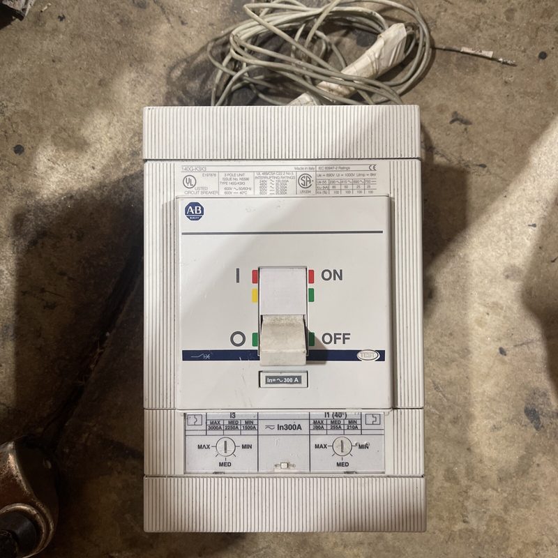 Автоматический выключатель Allen-Bradley 140G-K3F3-D30-AA