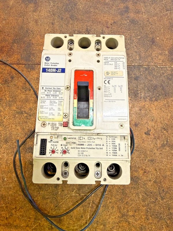 Автоматический выключатель Allen-Bradley 140M-J2