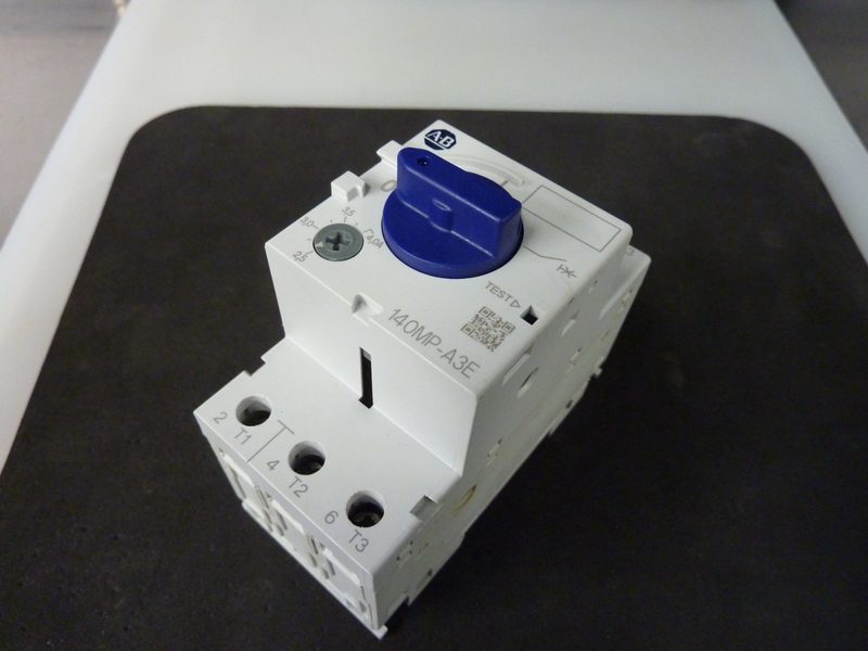 Автоматический выключатель Allen-Bradley 140MP-A3E-B40