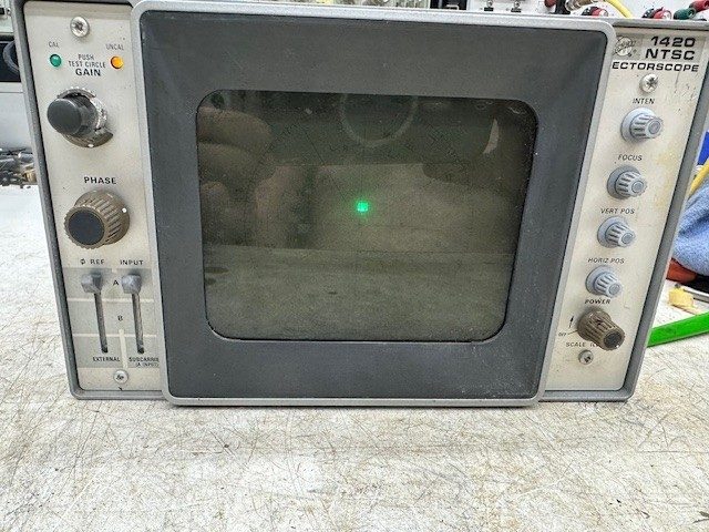 Тестер Tektronix 1420